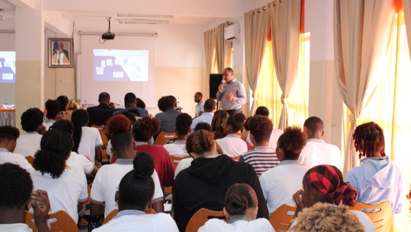 7ª Ação Pedagógica na Escola Secundária Abílio Duarte em Palmarejo